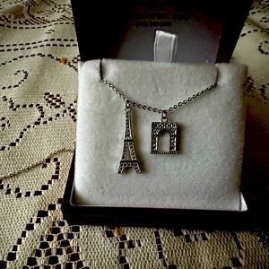Sterling silver necklace  925 stamped Eiffel tour